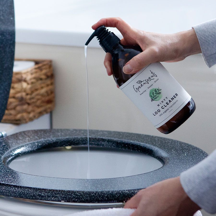 Greenscents Organic Loo Cleaner – Natural Anti-Bacterial Toilet Liquid with Cider Vinegar & Neem